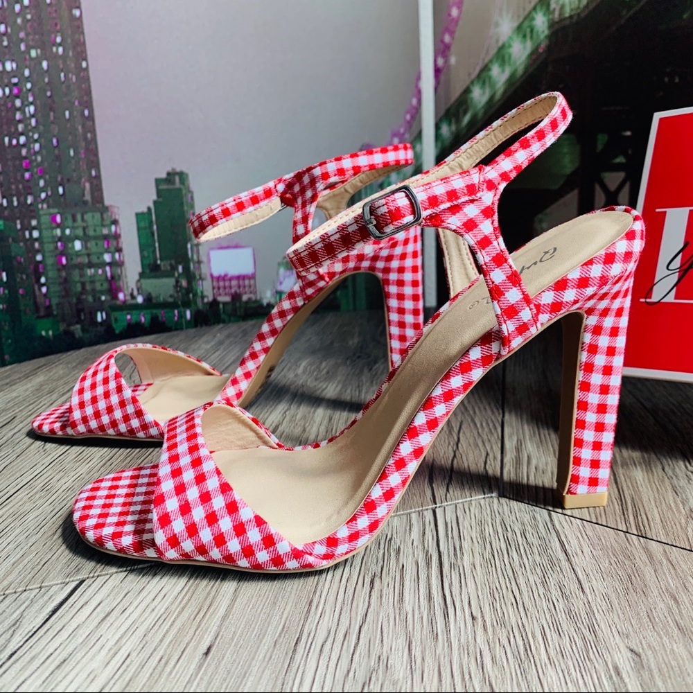 Qupid Red & White Gingham Peep Toe Heels NEW ❤️